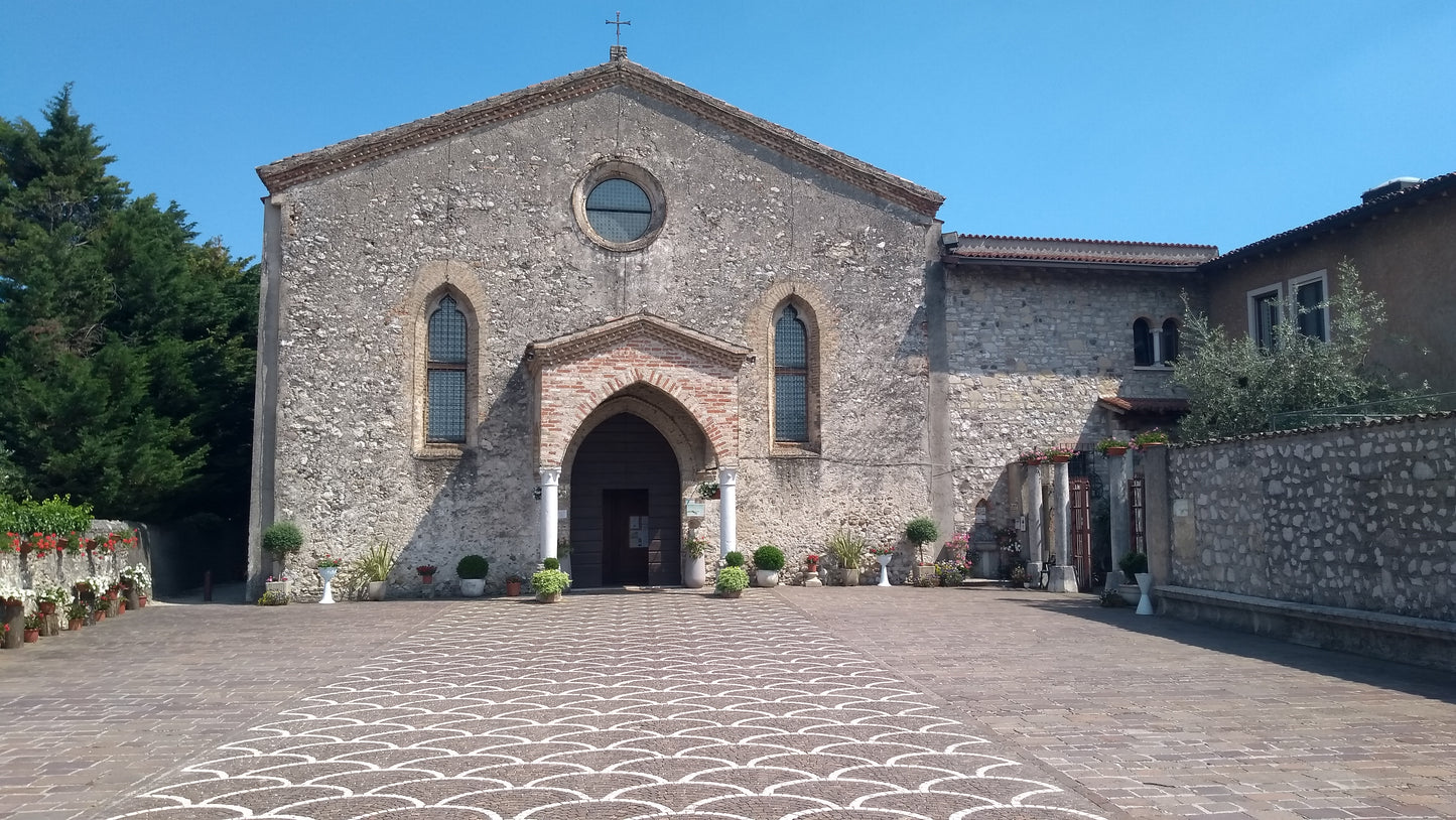 Entdecken Sie Manerba „La Rocca“